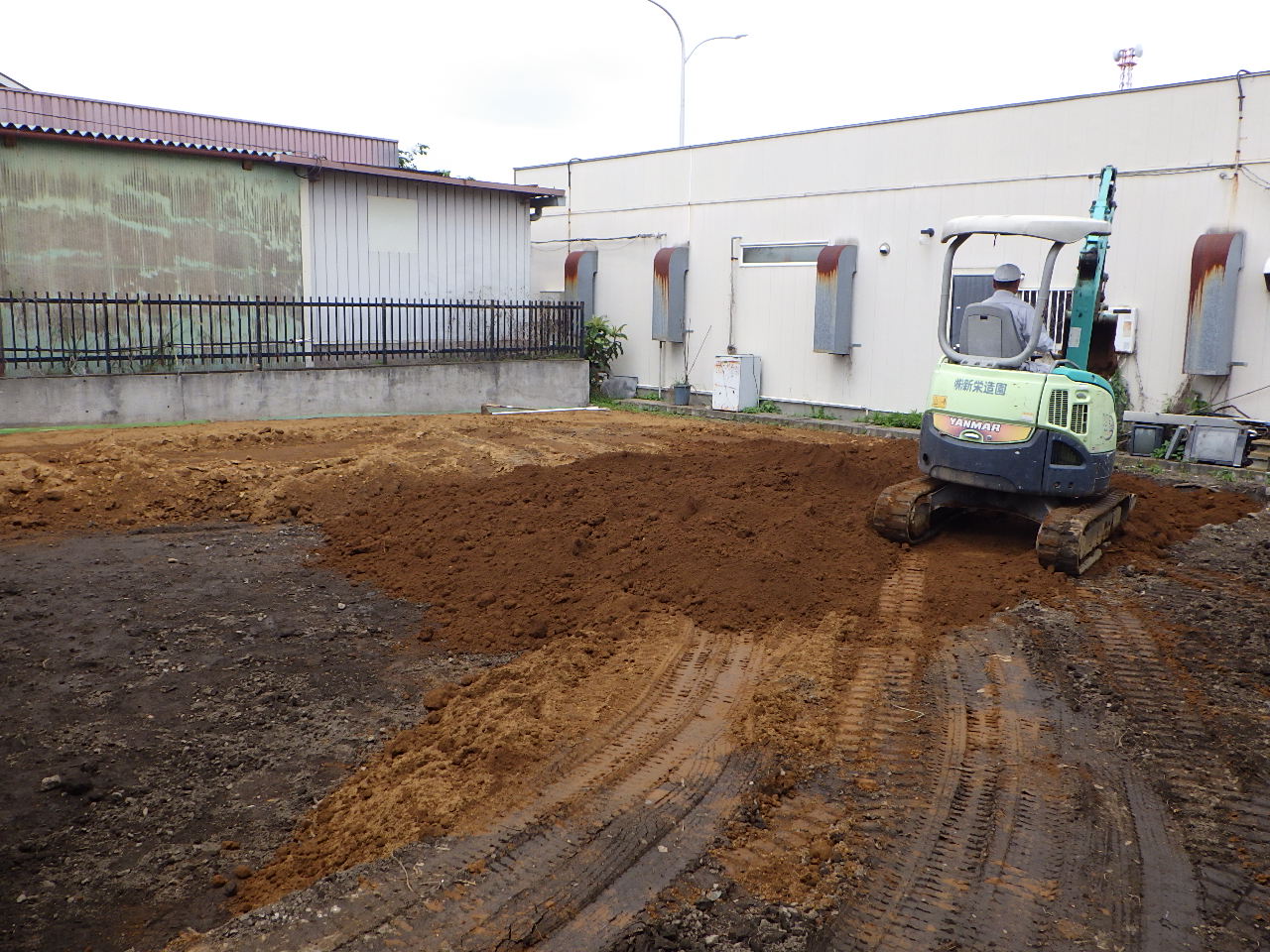 現場の画像｜館林市　土入替え工事
